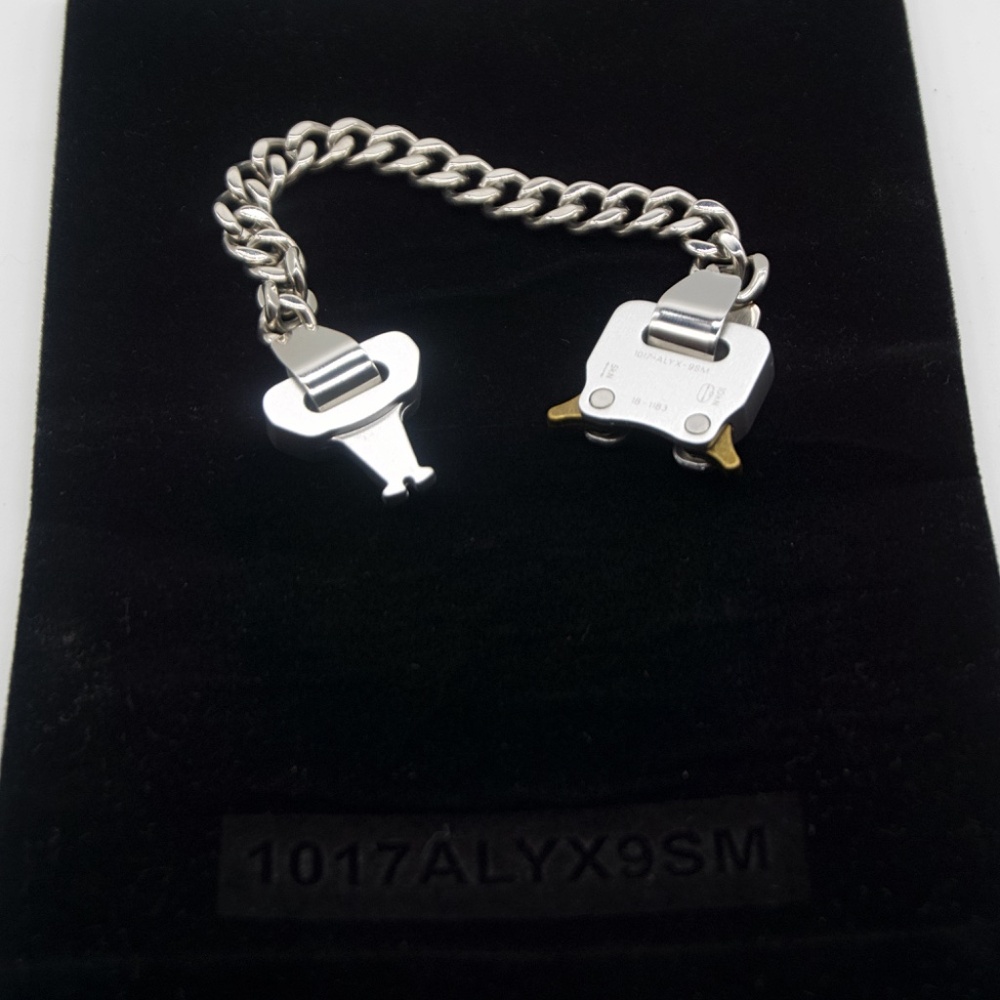 1017 ALYX 9SM Silver Buckle Bracelet - Picture 5 of 9
